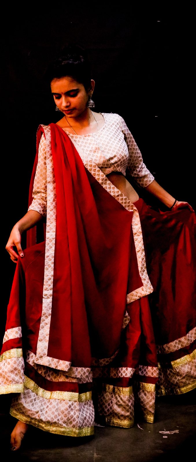 Photograph 13 of 15 from “SET AND SUBJECT” — fashion / stage / portrait.