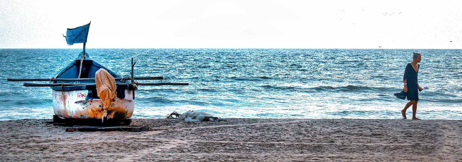 Photograph 14 of 15 from “QUIET GROUND” — desert / plain / coast.